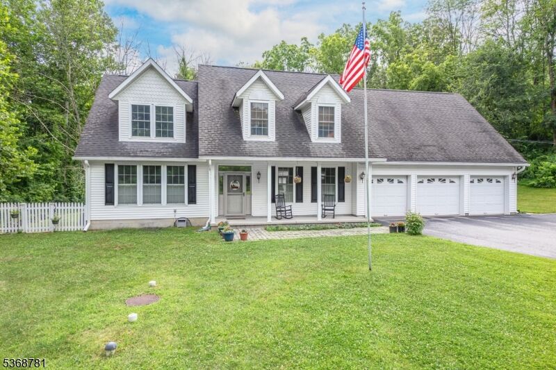 Property Photo: 66 Lake Wallkill Rd NJ 07461