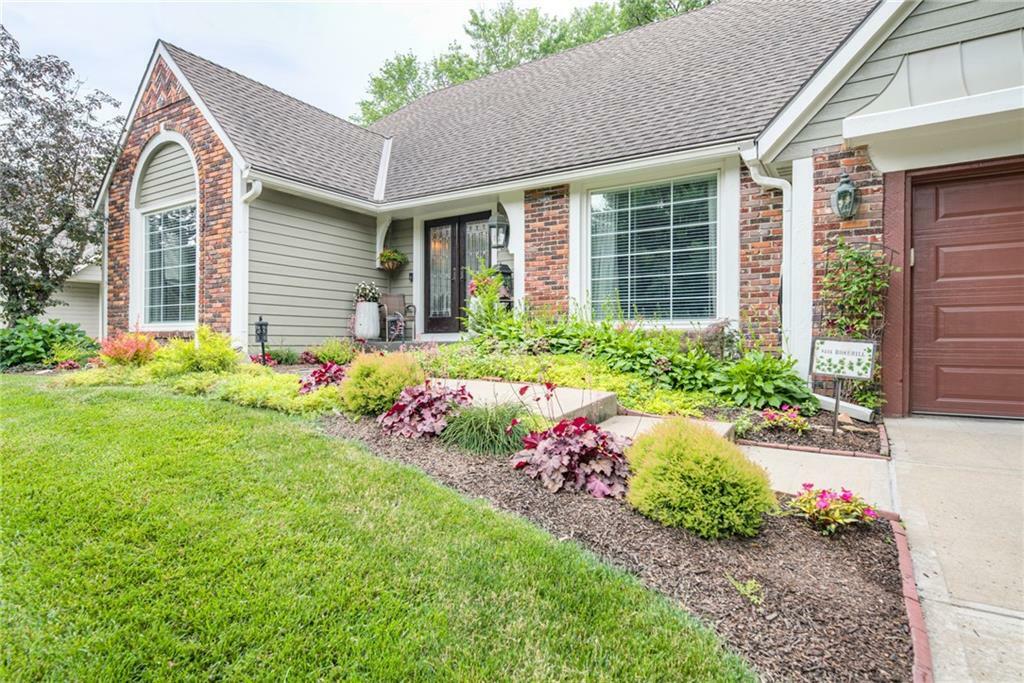 Property Photo:  8404 Rosehill Road  KS 66215 
