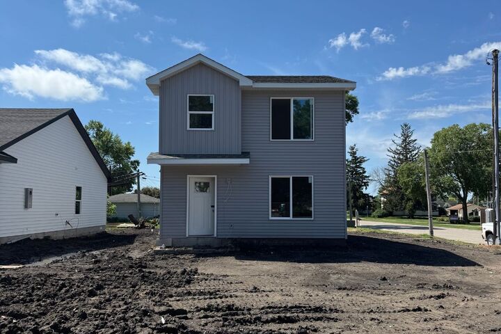 108 3rd Avenue  Slater IA 50244 photo