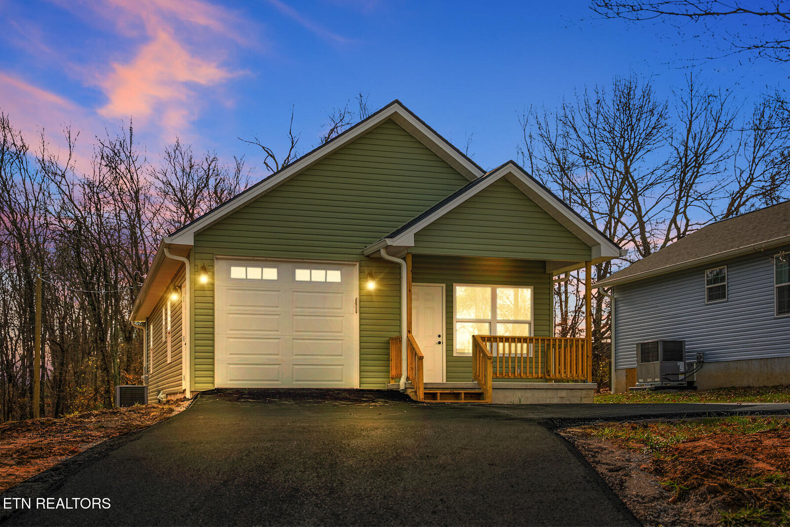 Property Photo:  356 Dayton Ave  TN 38555 