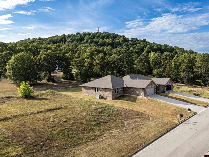 Property Photo:  1230-1 Worthington Way  AR 72653 