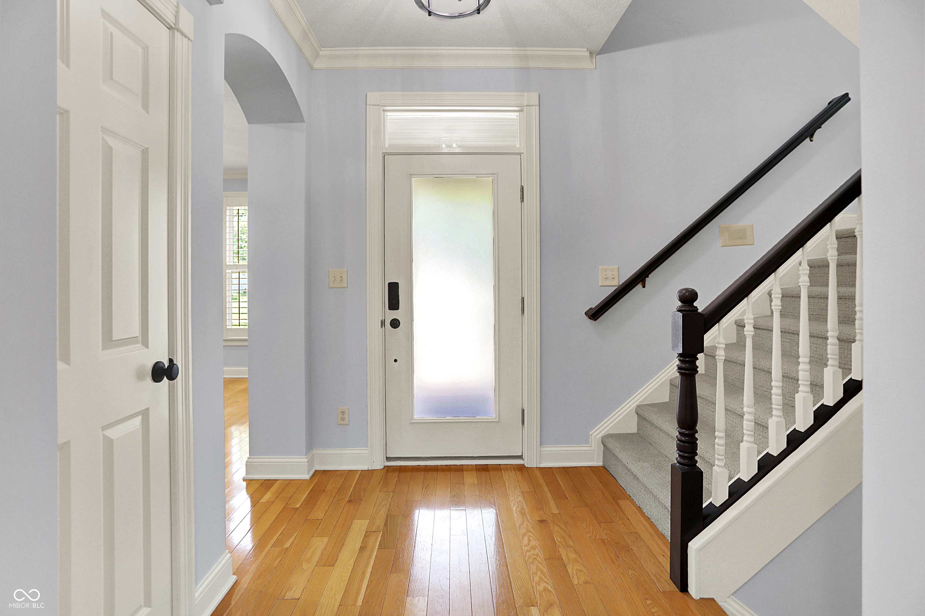Property Photo:  2263 Glebe Street  IN 46032 