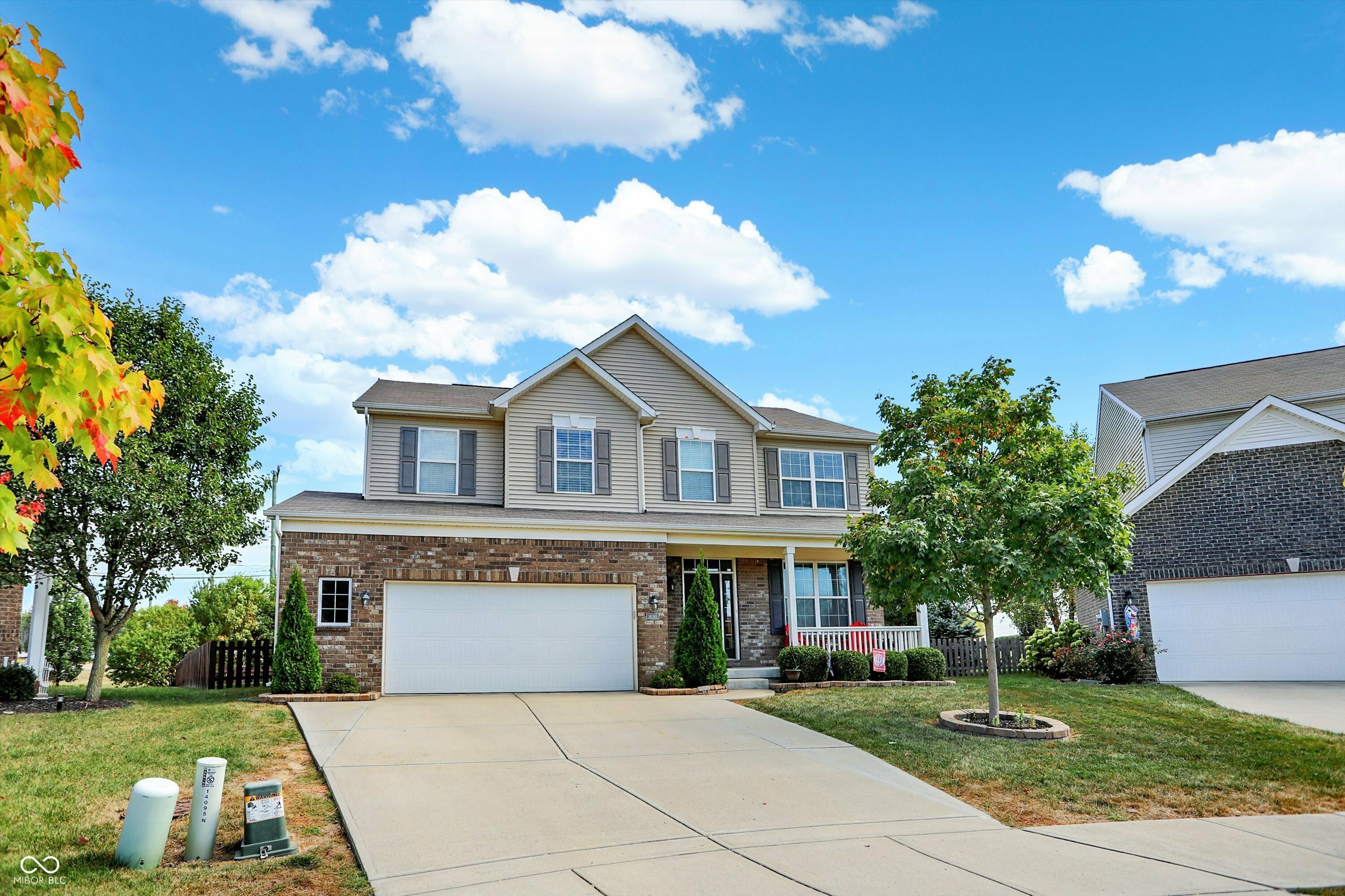 Property Photo:  14095 Northcoat Place  IN 46038 