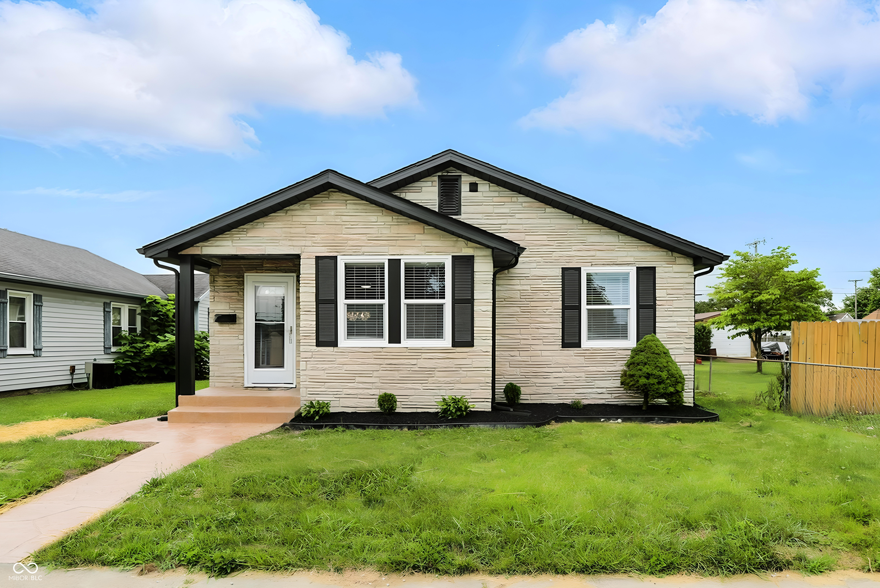 Property Photo:  2715 S A Street  IN 46036 