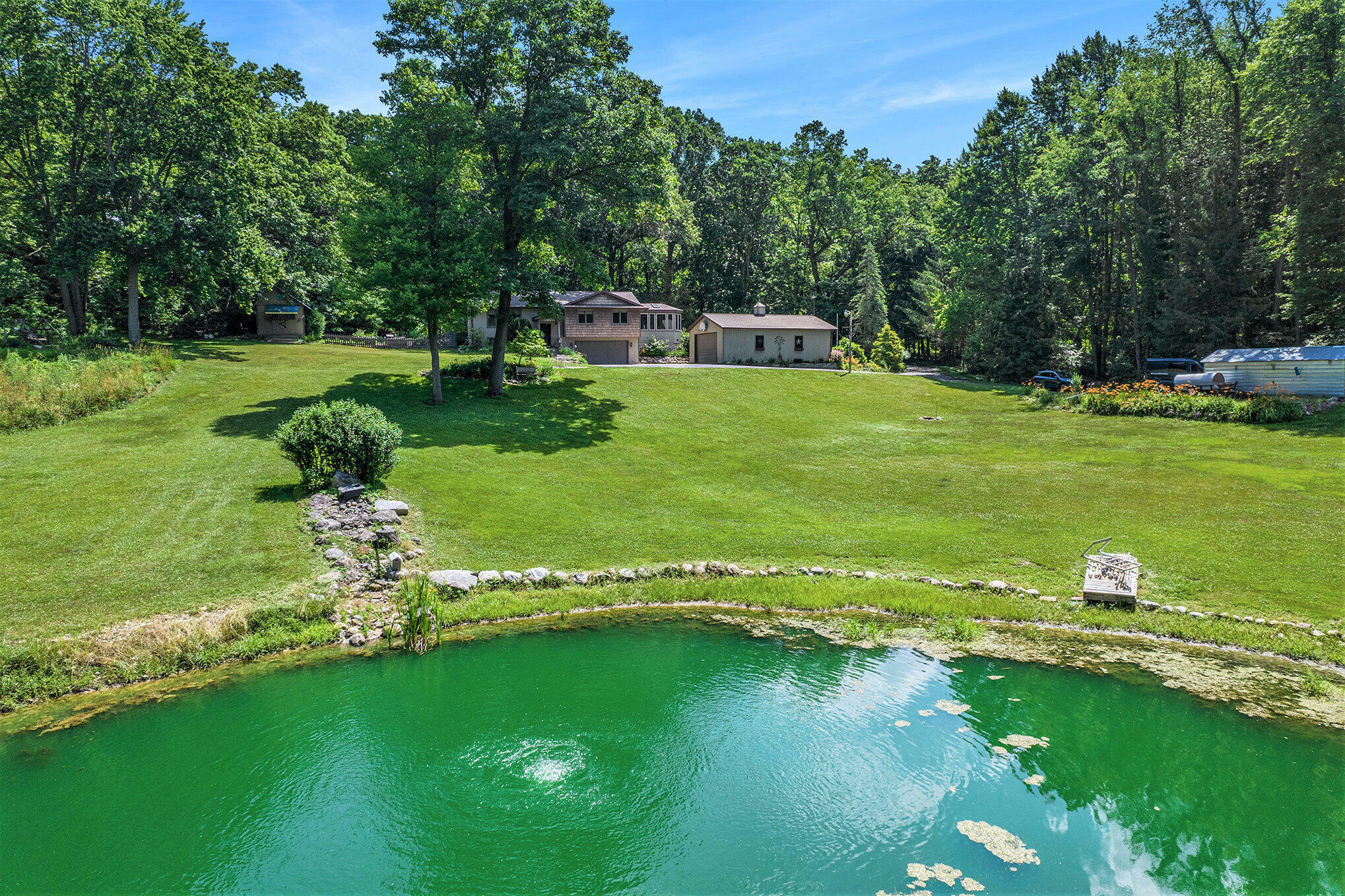 Property Photo:  5600 Cross Road  MI 49237 