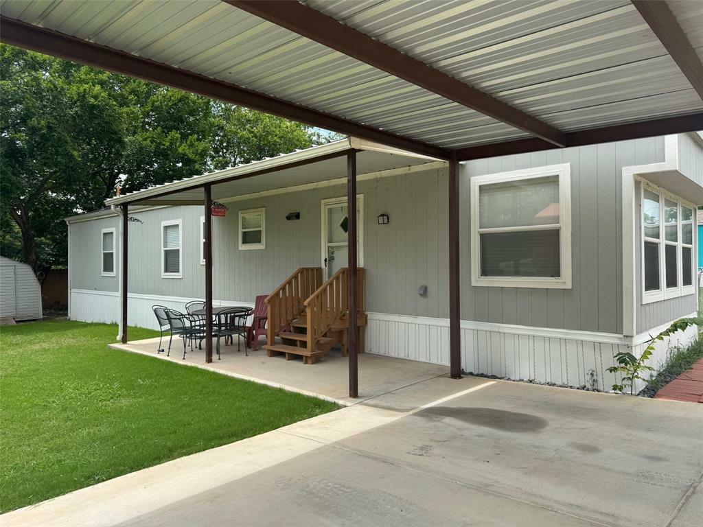 Property Photo: 3524 Gerry Drive TX 76049