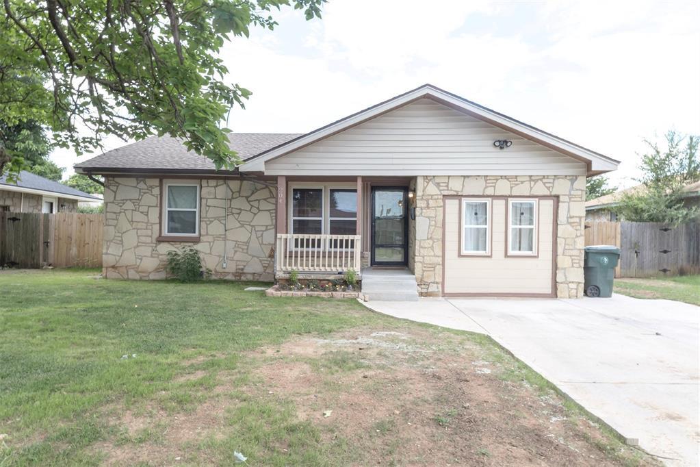 Property Photo: 204 E Coe Drive OK 73110