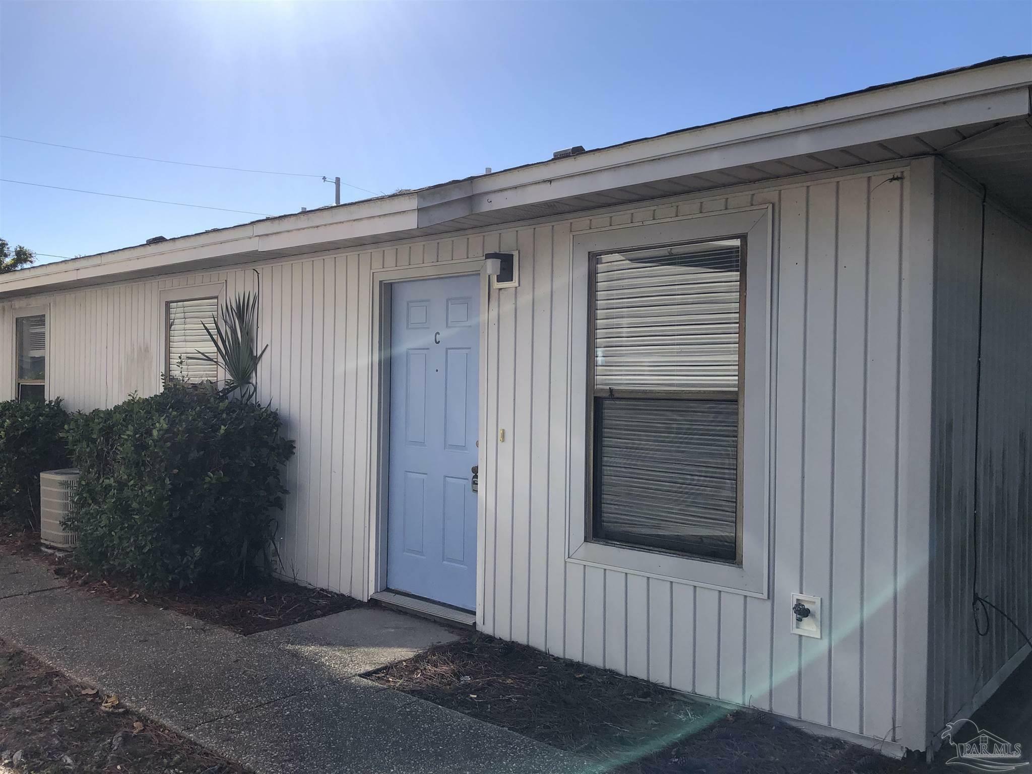 Property Photo:  3262 Maplewood Dr  FL 32563 