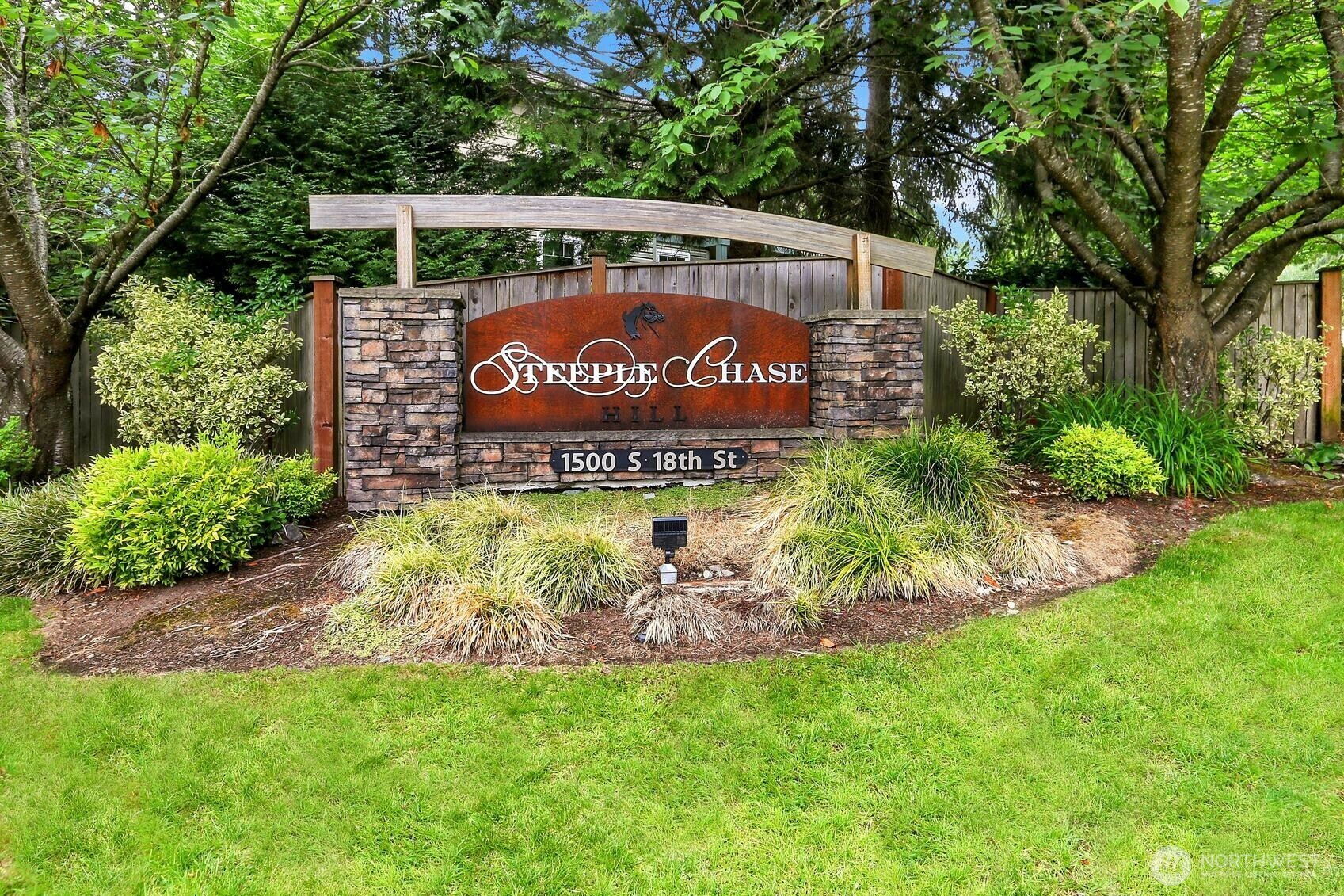 Property Photo:  1500 S 18th Street F202  WA 98055 