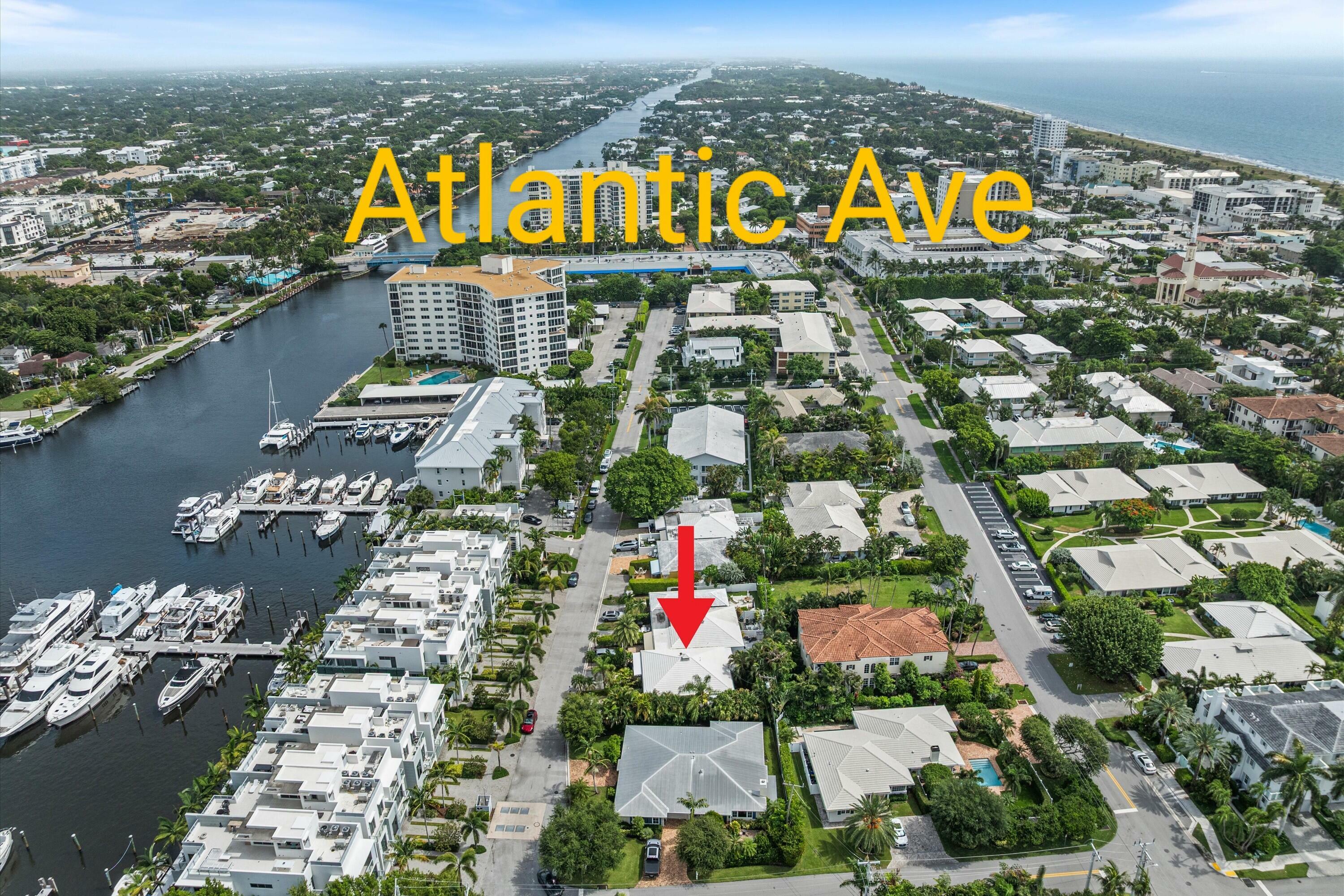 Property Photo: 135 Macfarlane Drive FL 33483