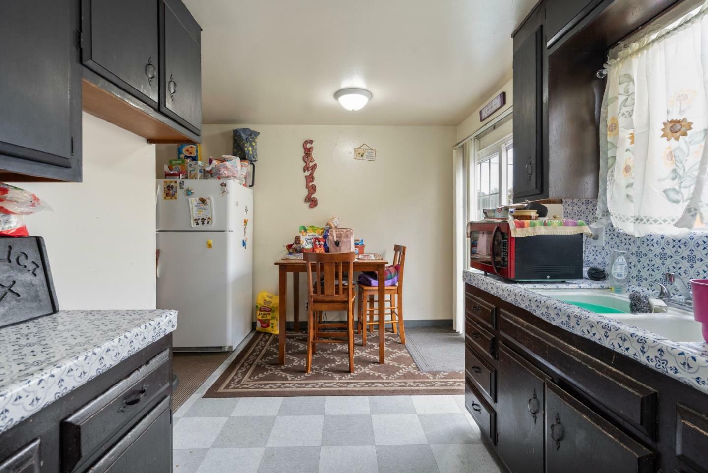 Property Photo: 225 Soledad Street CA 93901