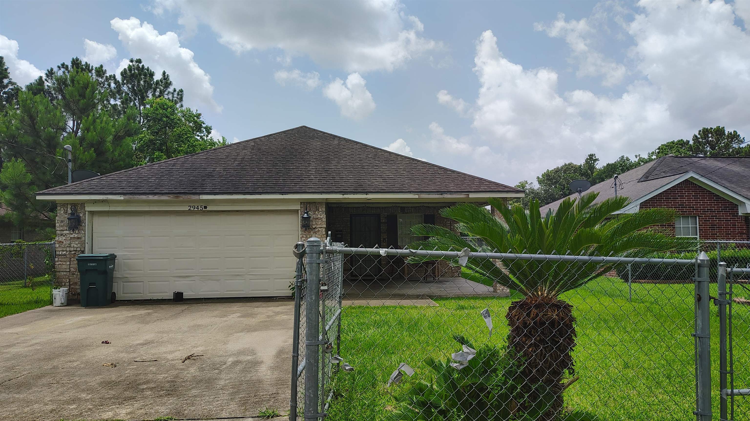 Property Photo: 2945 Wilson TX 77703
