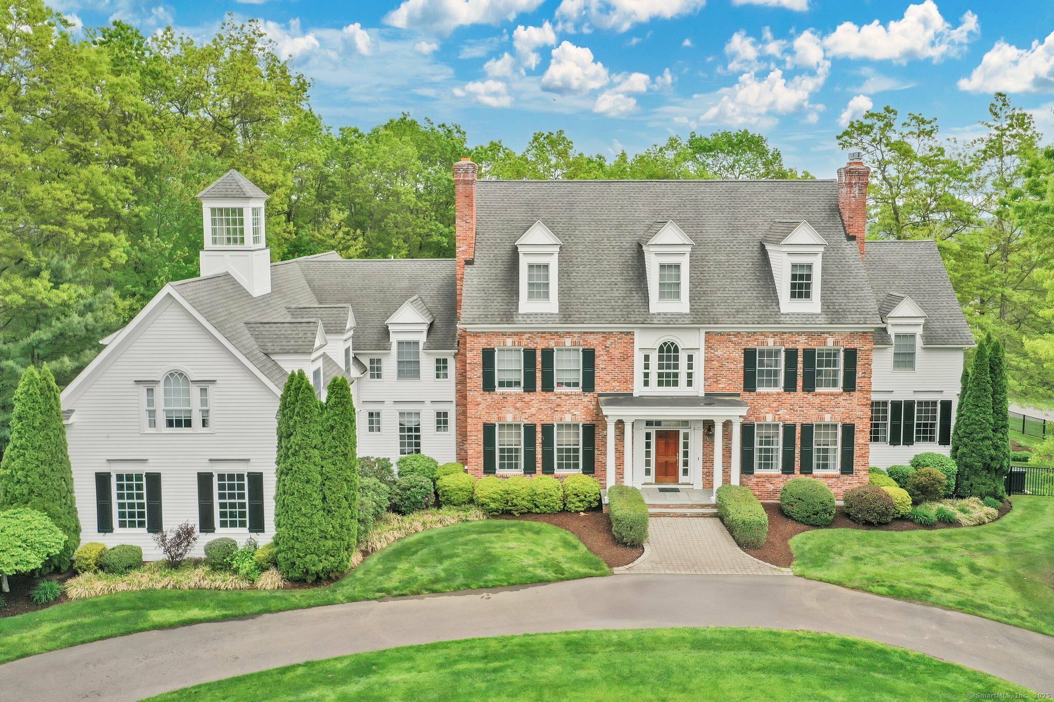 Property Photo:  20 Found Land Way  CT 06001 