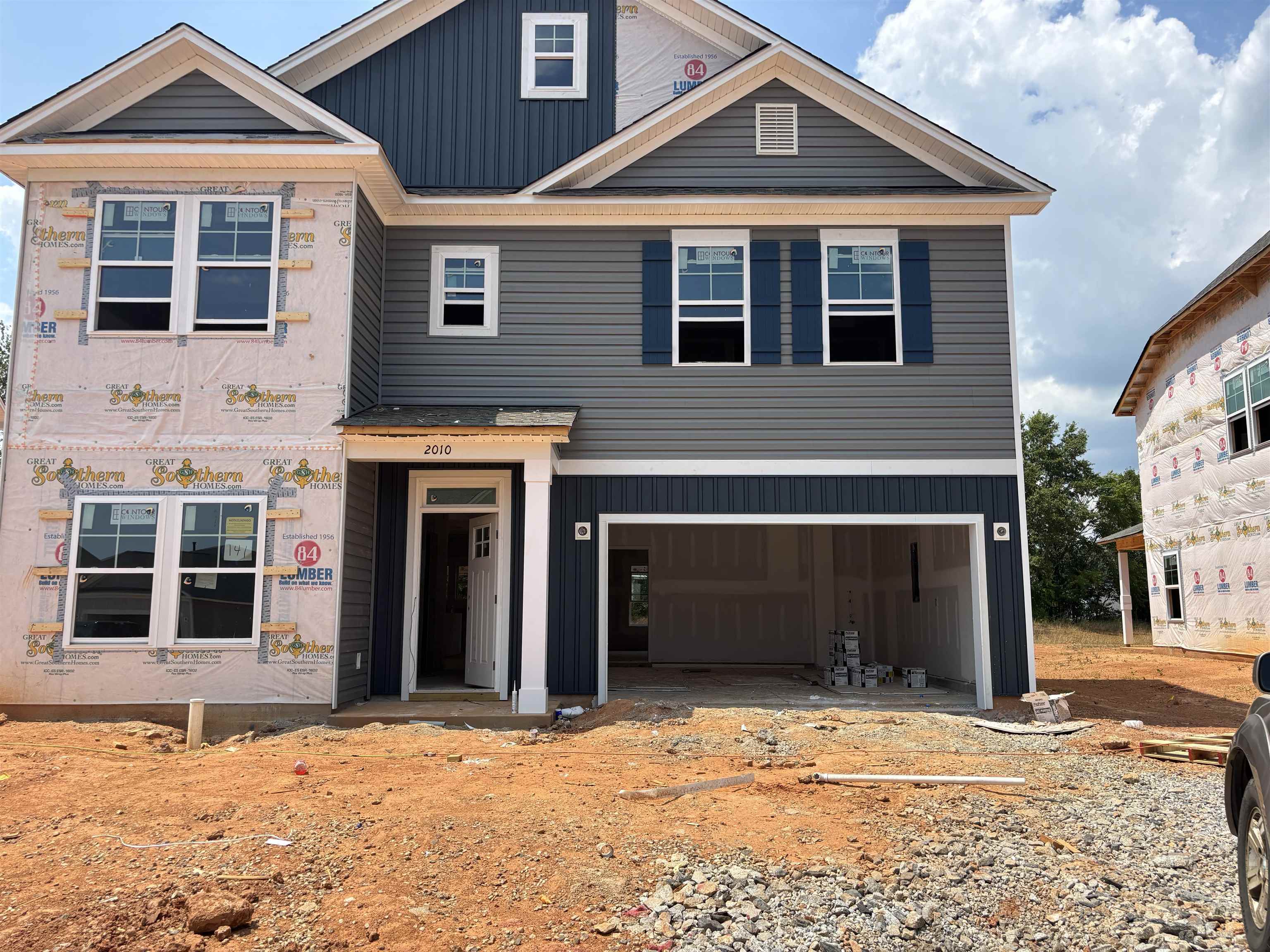 Property Photo: 2010 Halton Oaks Drive SC 29303