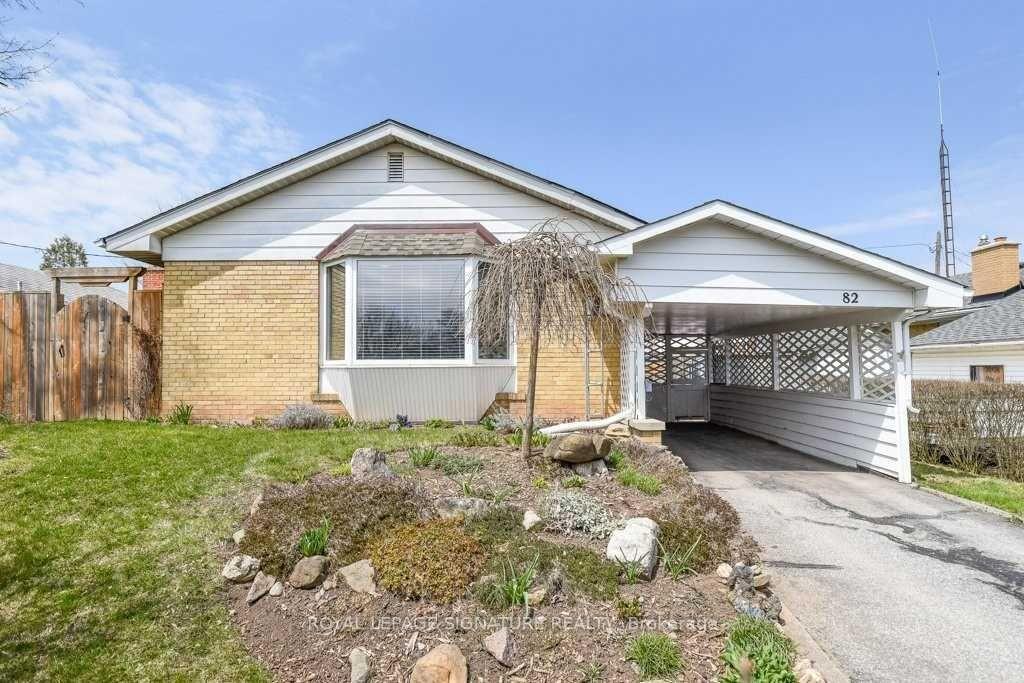 Photo de la propriété: 82 Roseford Terrace ON L7J 2L3