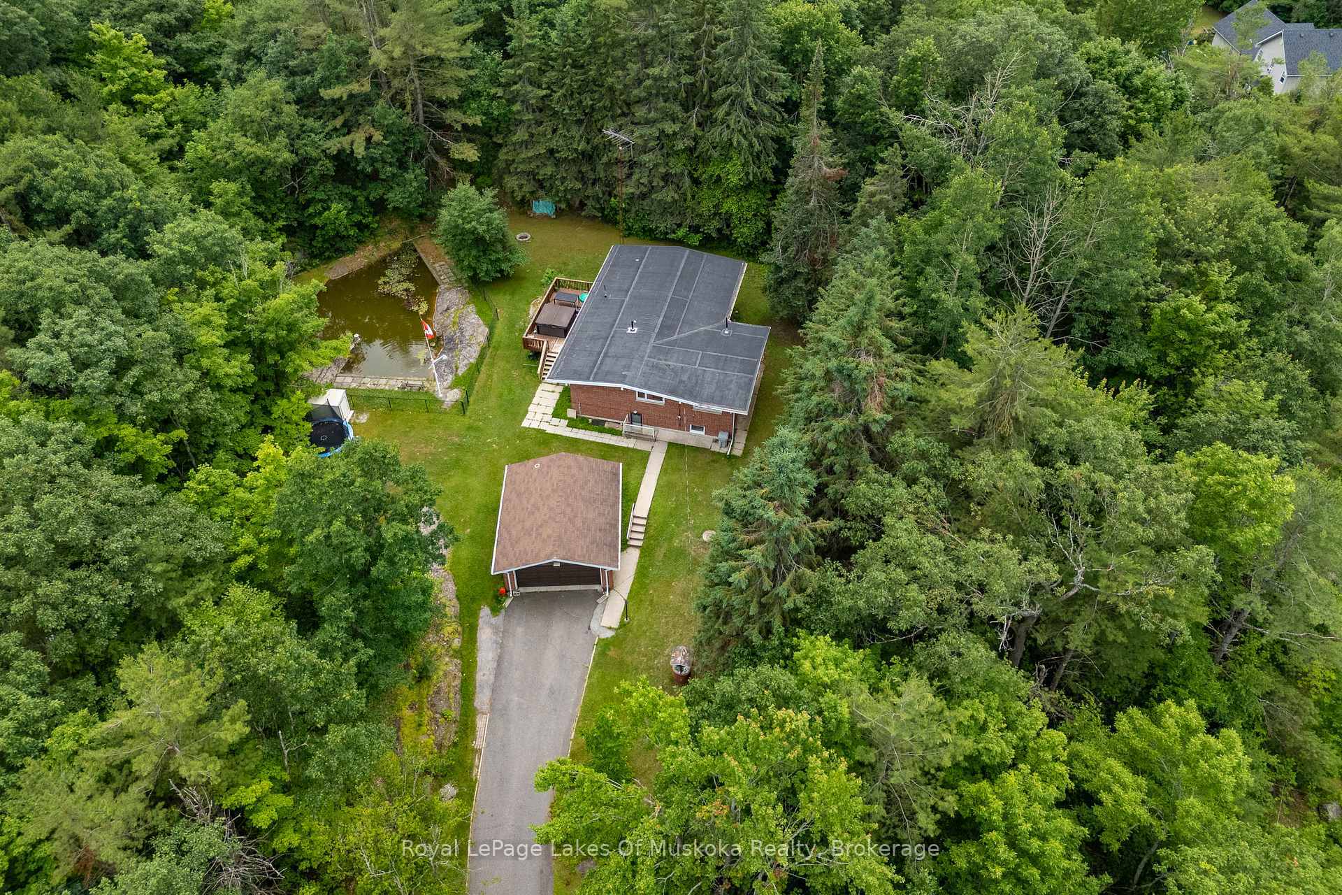 1030 Simpson Road  Gravenhurst ON P1P 1R1 photo