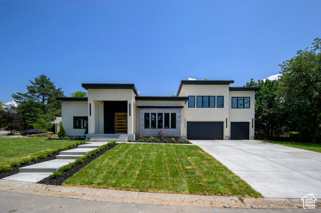 Property Photo: 1958 E Longview Dr UT 84124