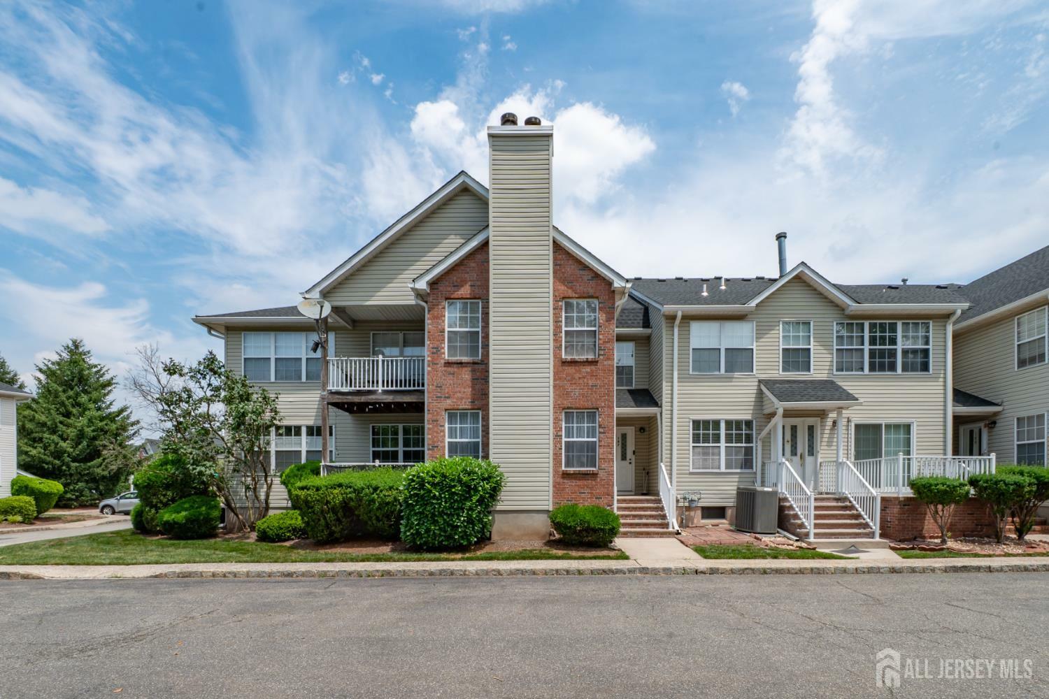 186 Barclay Court  Piscataway NJ 08854 photo
