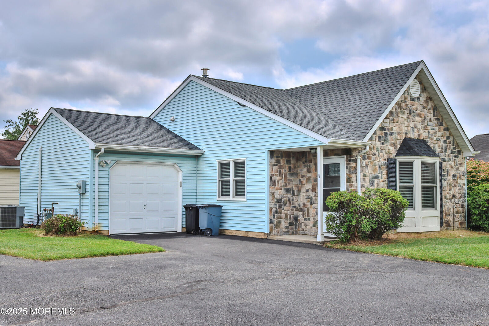 Property Photo: 11 Ivy Ridge Close NJ 07728