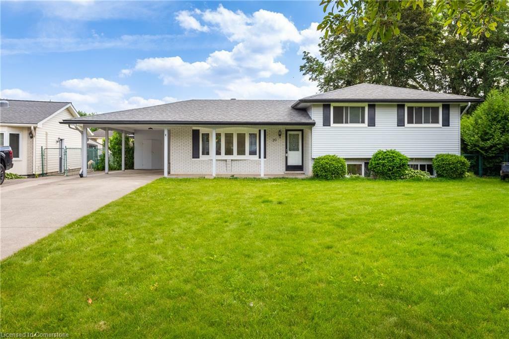 Property Photo:  20 Lambert Place  ON N2A 1N1 