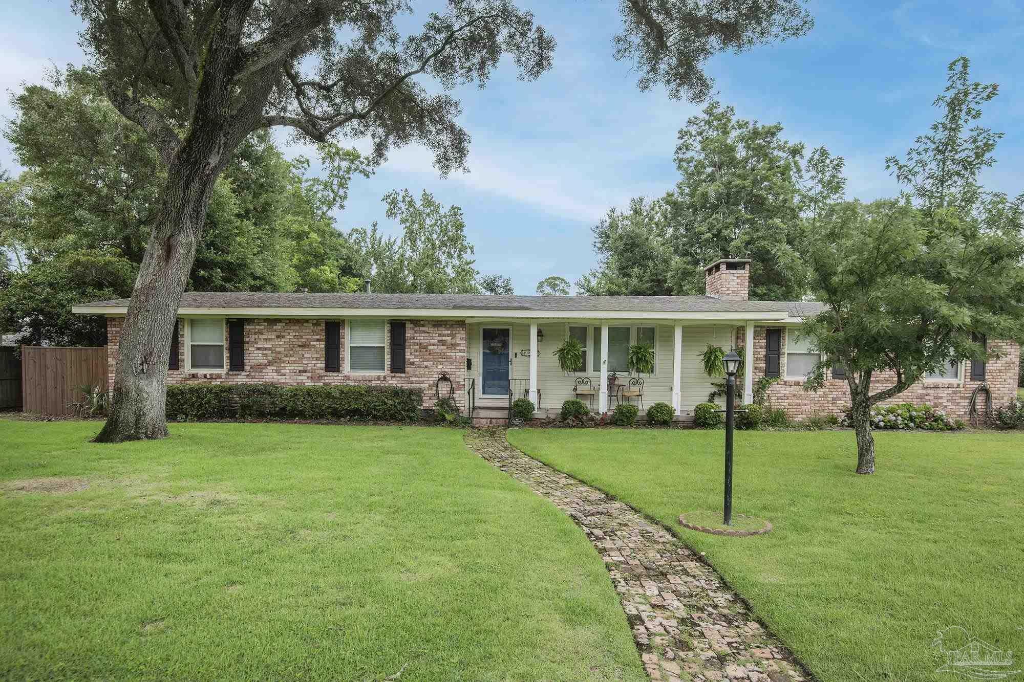 1920 Hallmark Dr  Pensacola FL 32503 photo