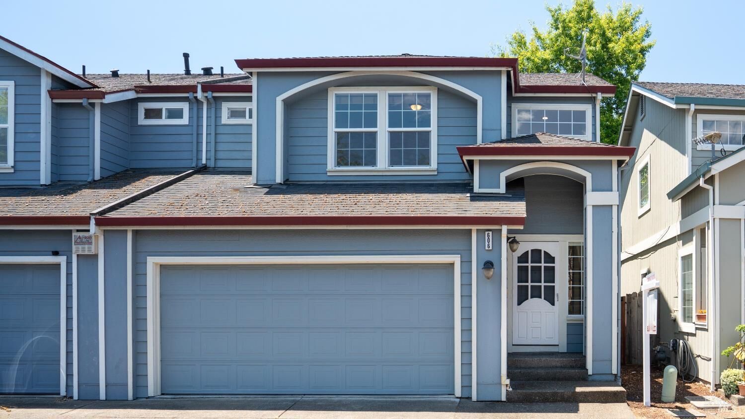 Property Photo: 606 Santa Ana Circle CA 95404