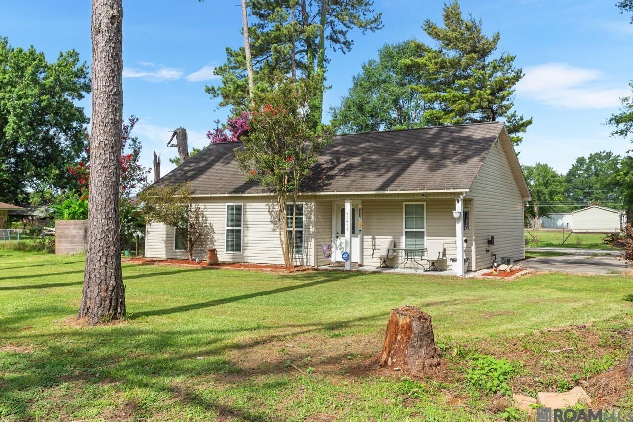 Property Photo: 40475 Pearl Rd LA 70769