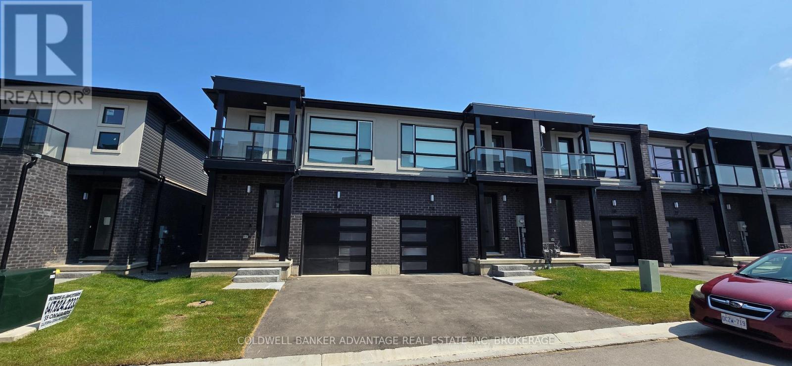 Photo de la propriété:  58 Warren Trail East  ON L3B 0N8 