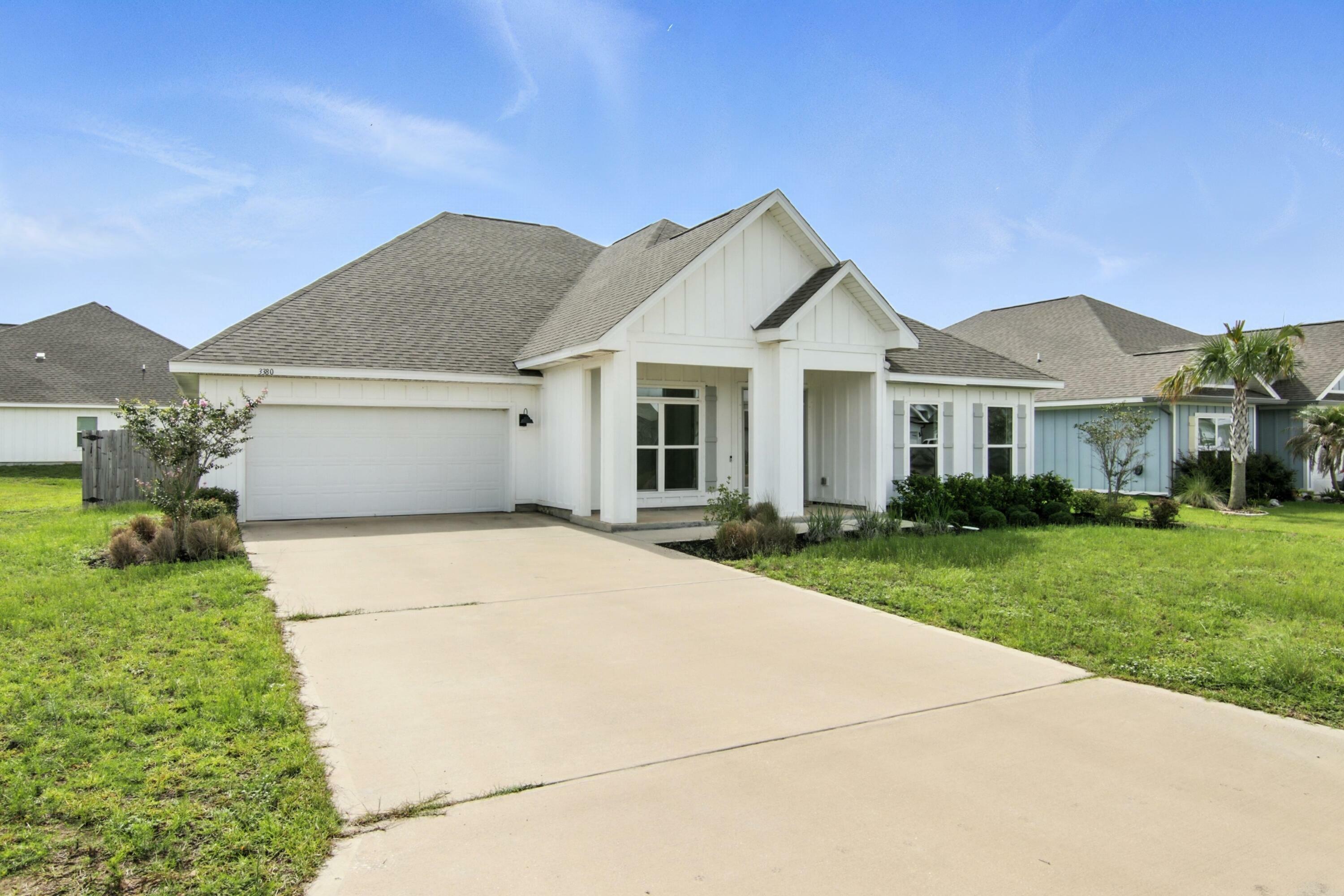 Property Photo: 3380 Southwind Drive FL 32563