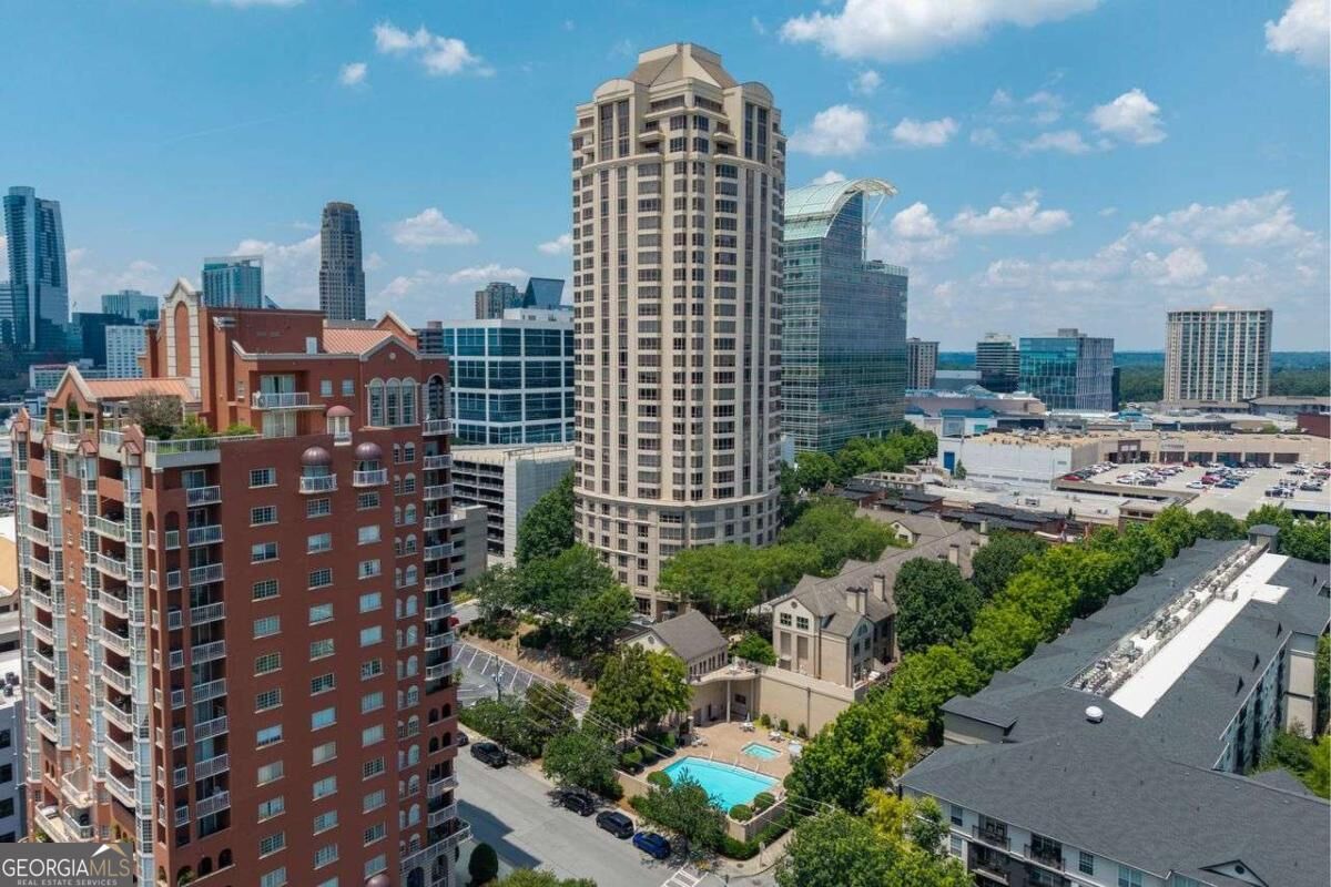 Property Photo:  3475 Oak Valley Road NE 910  GA 30326 