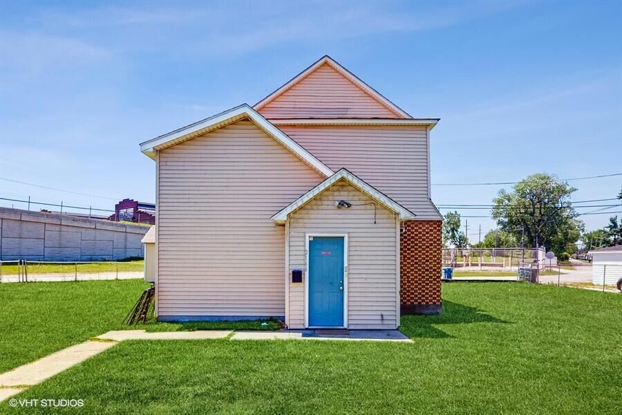 Property Photo:  2140 Indianapolis Boulevard  IN 46394 