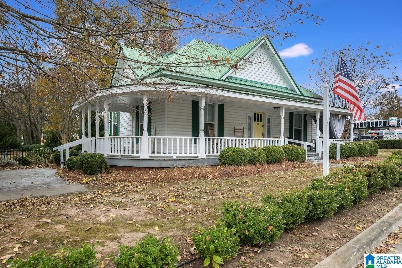 Property Photo: 109 N Church Street AL 36272