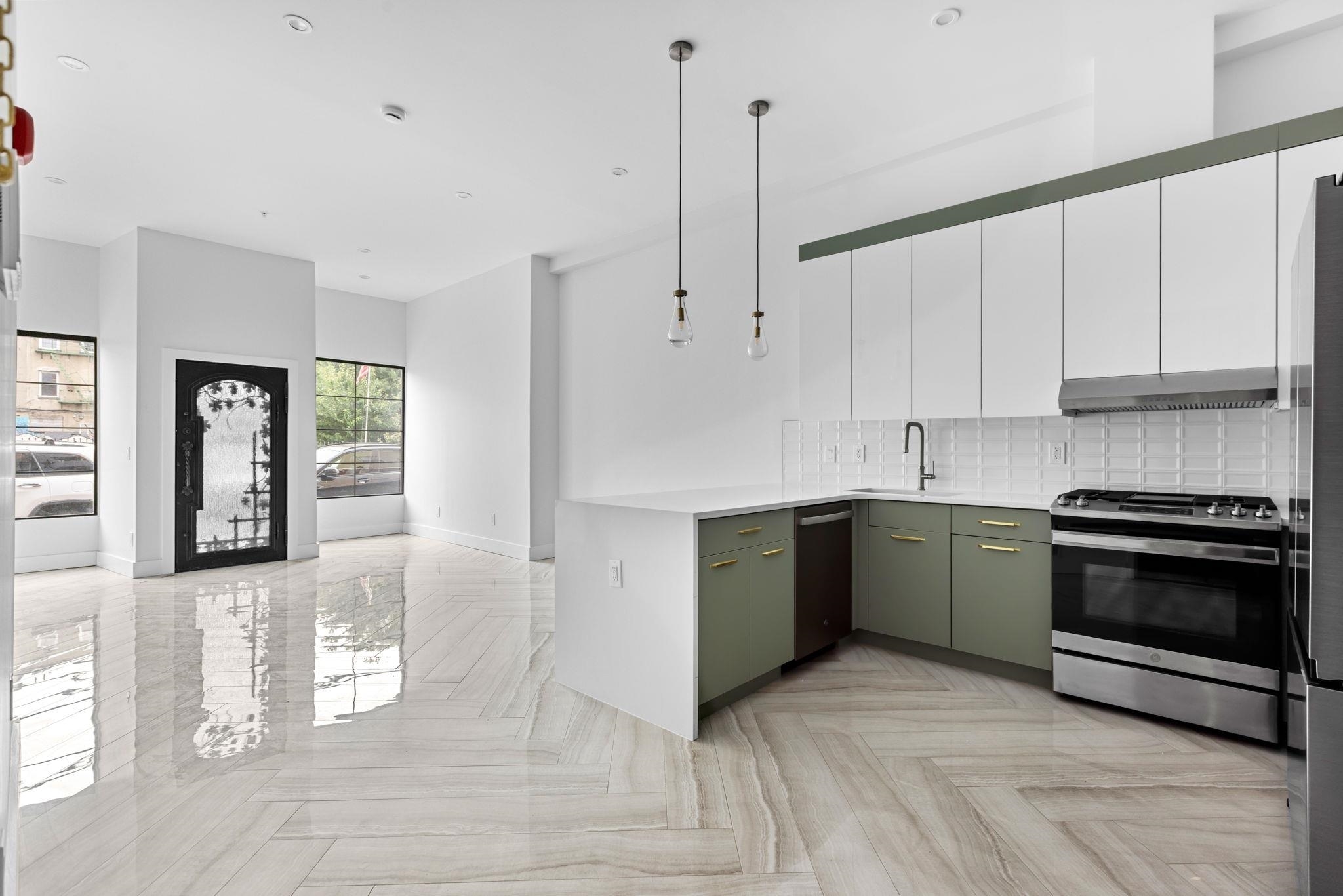 Property Photo: 322 3rd St 1 NJ 07302