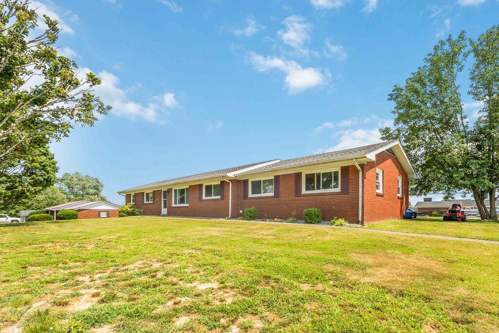 Property Photo: 333 Sioux Trail KY 42501