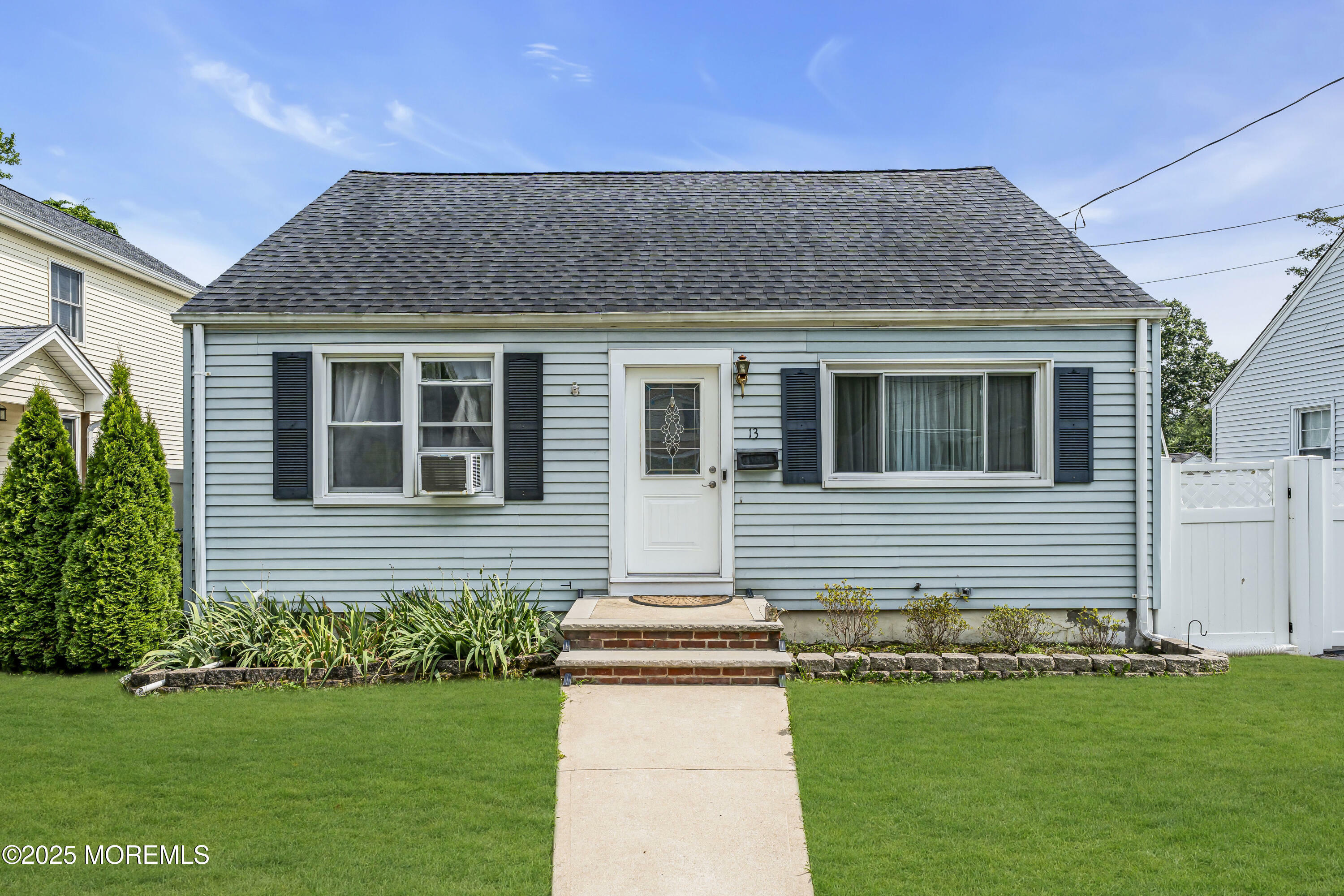 13 Dorothy Street  Spotswood NJ 08884 photo