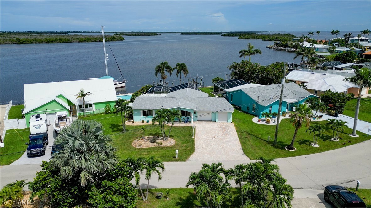 Property Photo: 11803 Island Avenue FL 33993