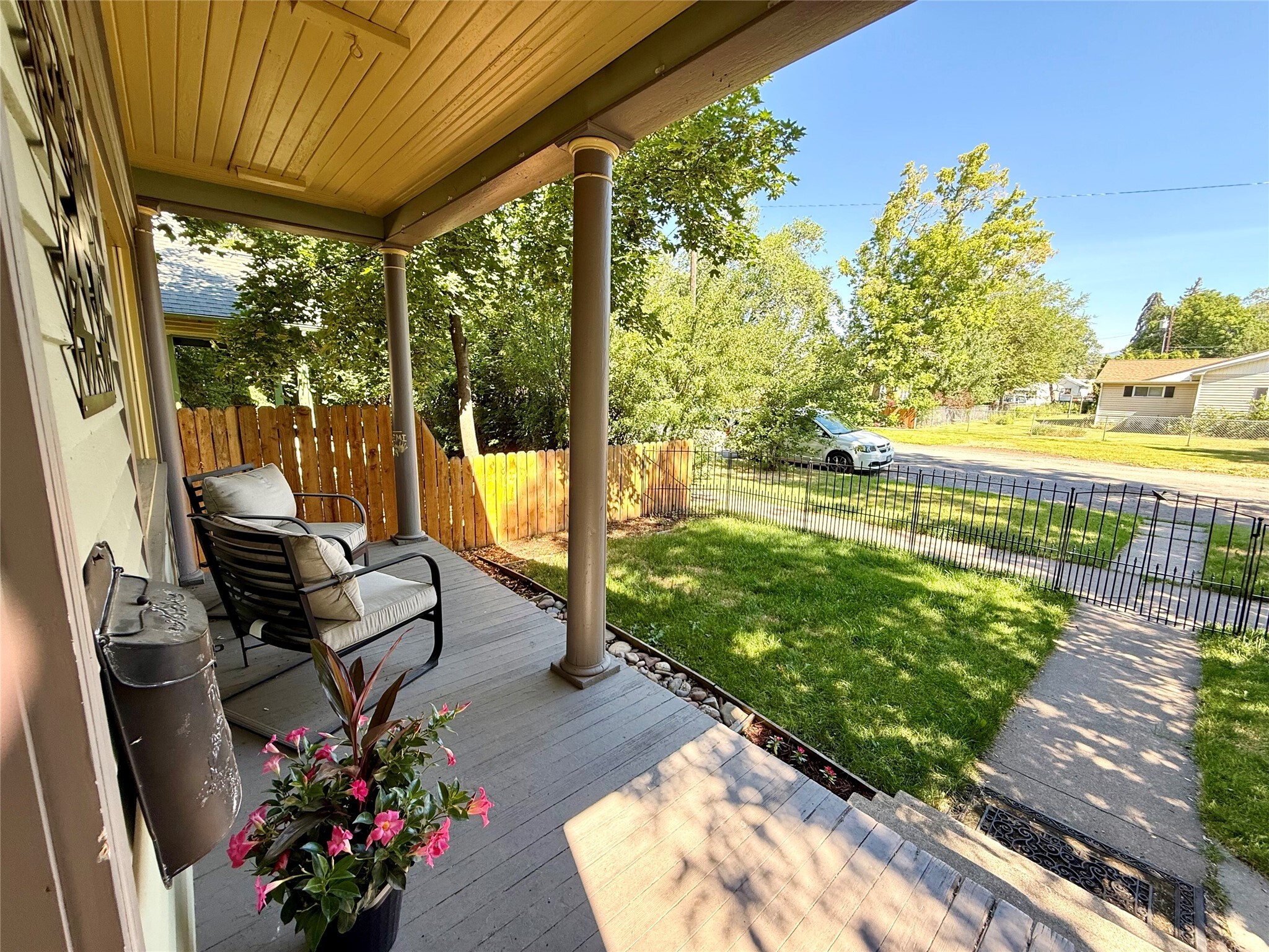 Property Photo:  1005 Sherwood Street  MT 59802 