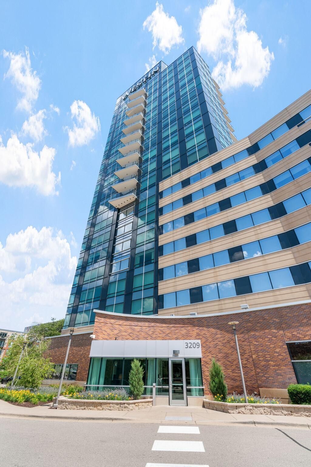 Property Photo:  3209 Galleria 1108  MN 55435 