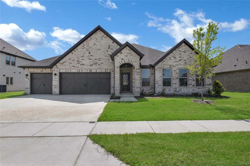 Property Photo: 316 Forest Hill Lane TX 75409