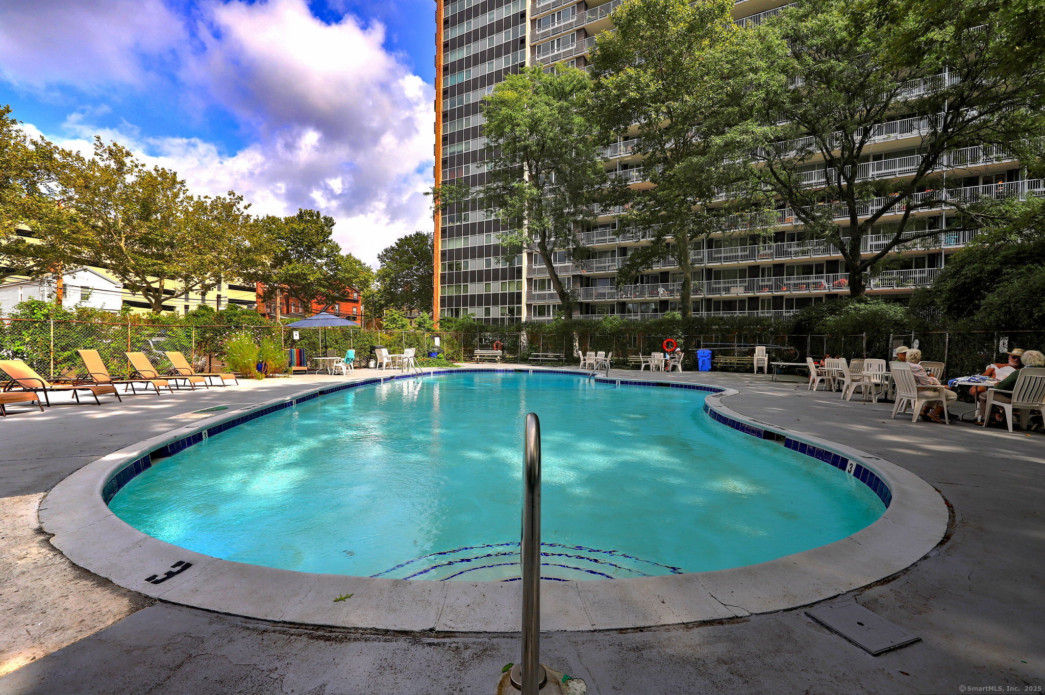 Property Photo: 100 York Street 5G CT 06511