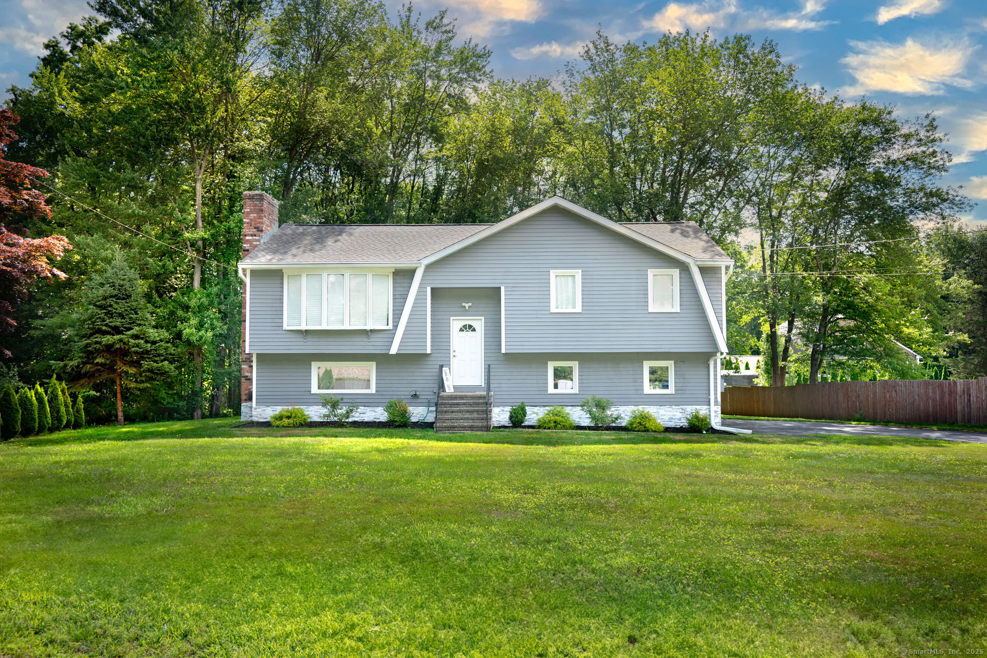 6 Butternut Lane  Plainville CT 06062 photo