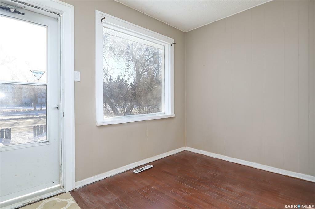 Property Photo:  4530 Dewdney Avenue  SK S4T 1B2 