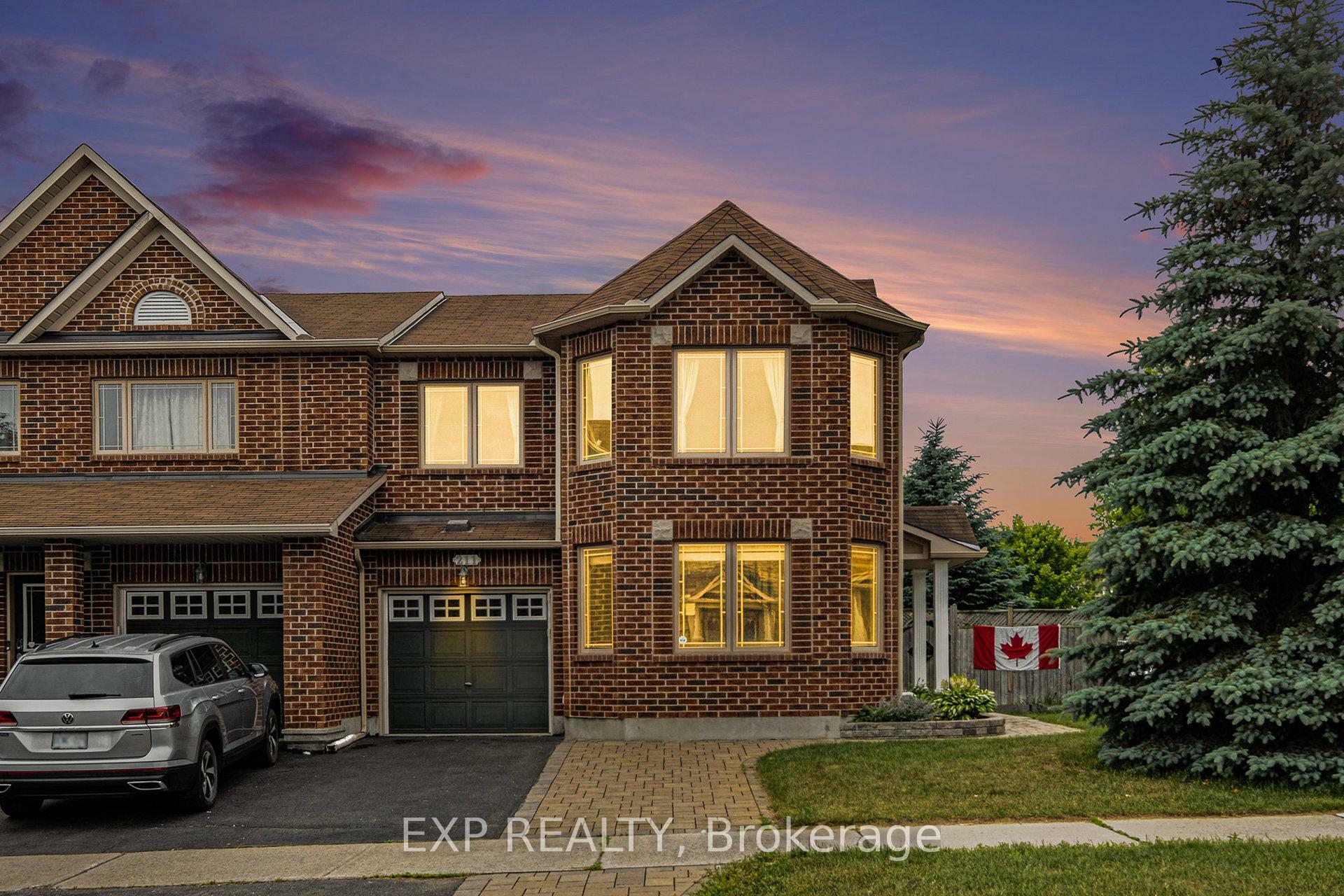211 Leamington Way  Barrhaven ON K2J 3T4 photo