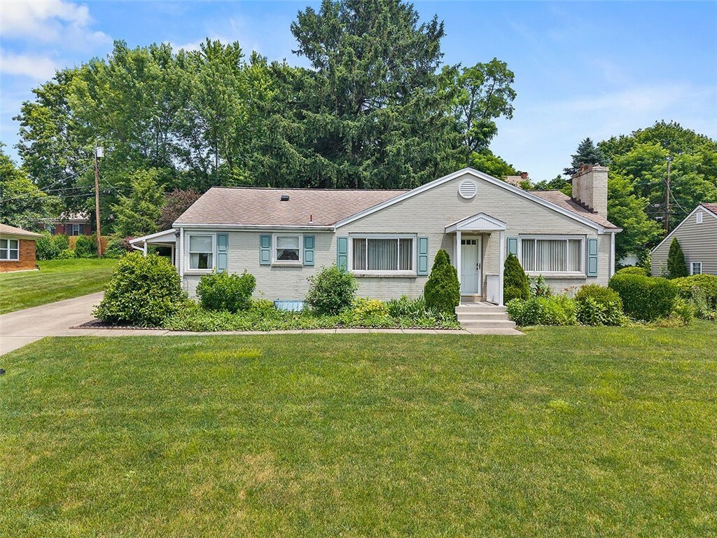Property Photo:  1814 Shaler Drive  PA 15116 