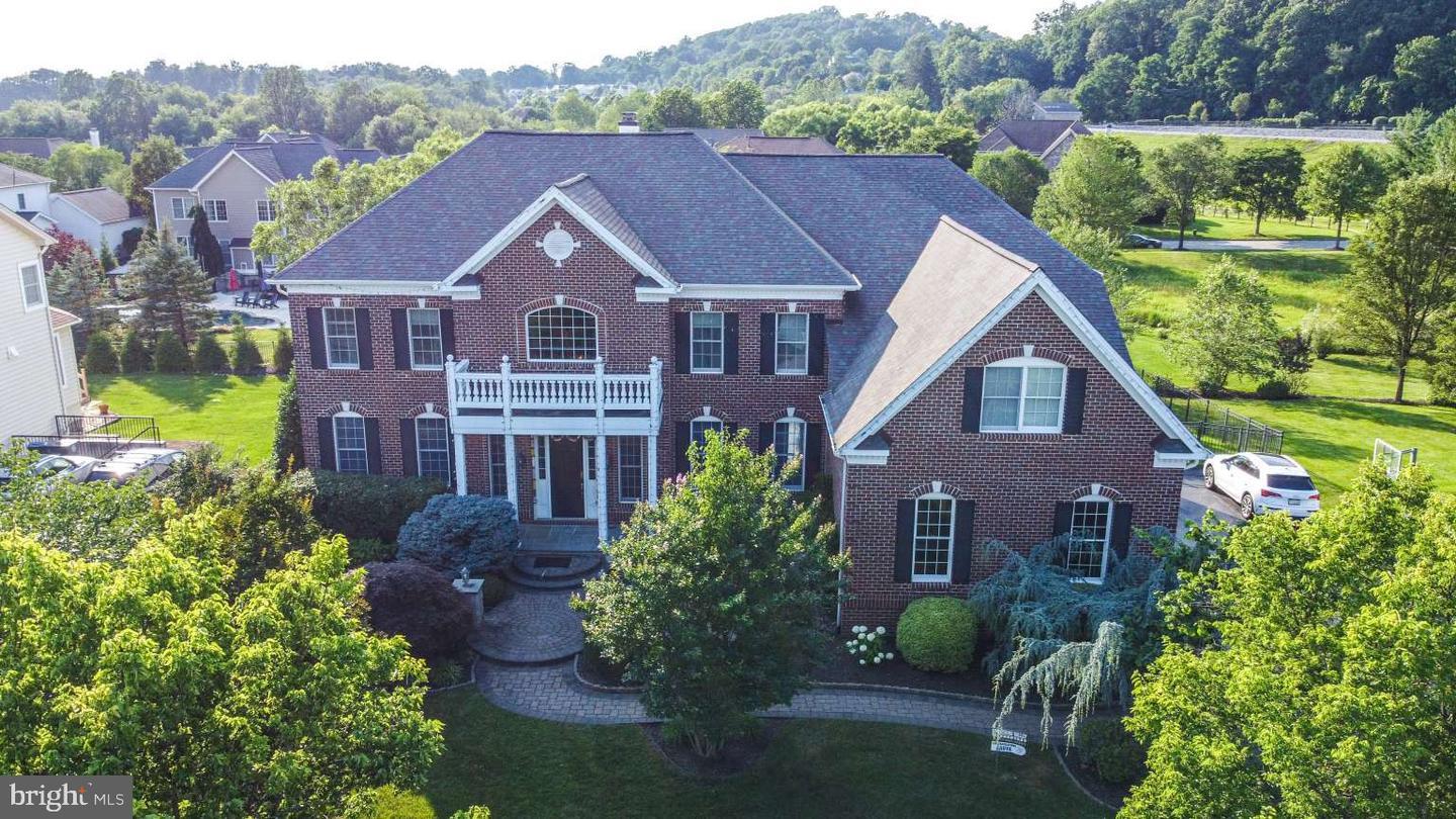 Property Photo: 2151 Ferncroft Lane PA 19425