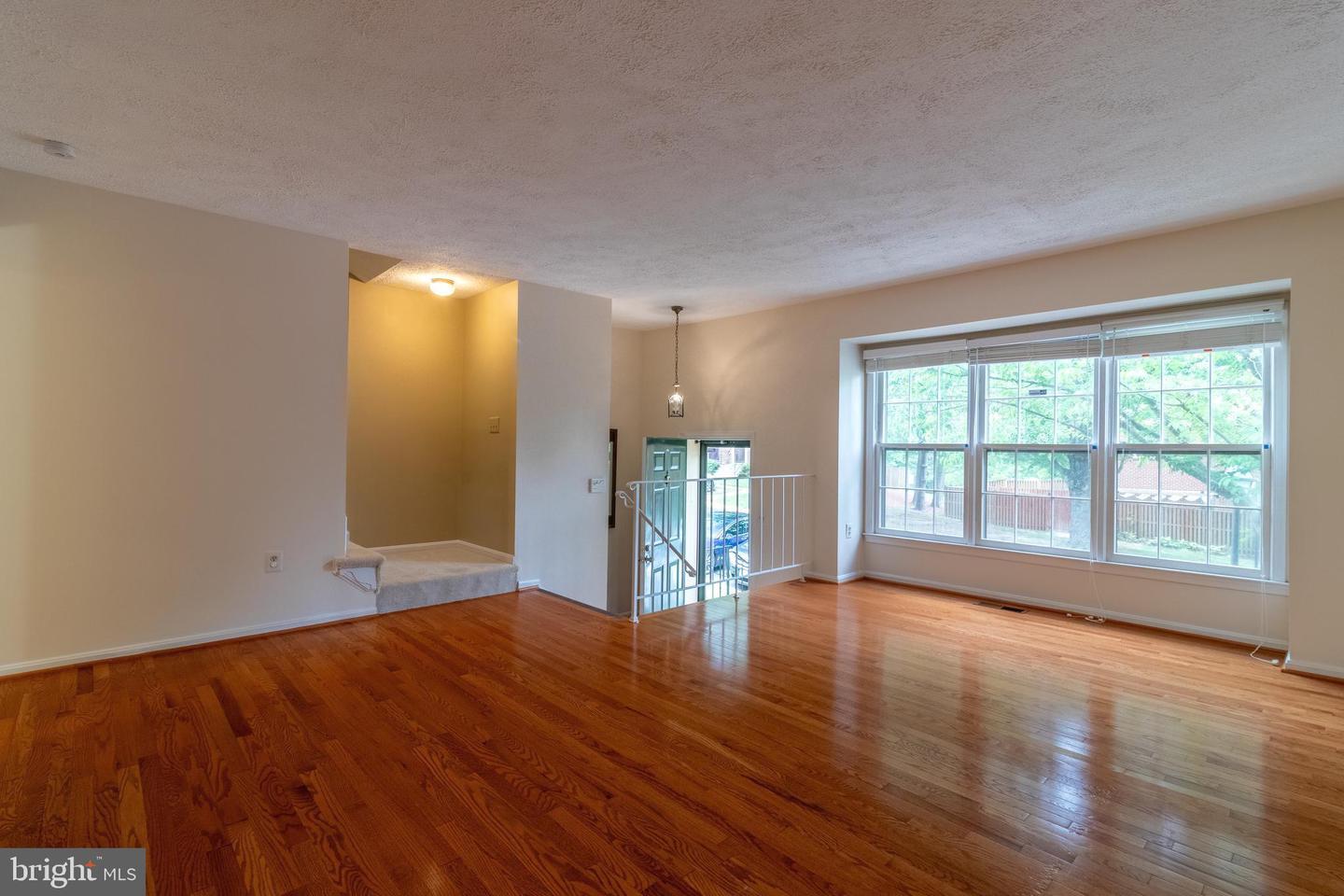 Property Photo: 4796 Gainsborough Drive VA 22032