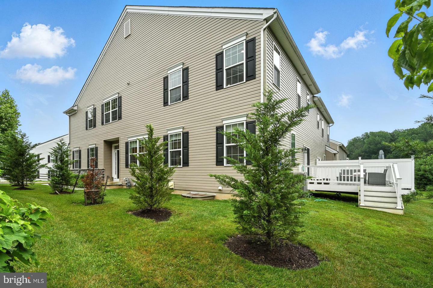Property Photo: 1446 Roswell Lane PA 19380