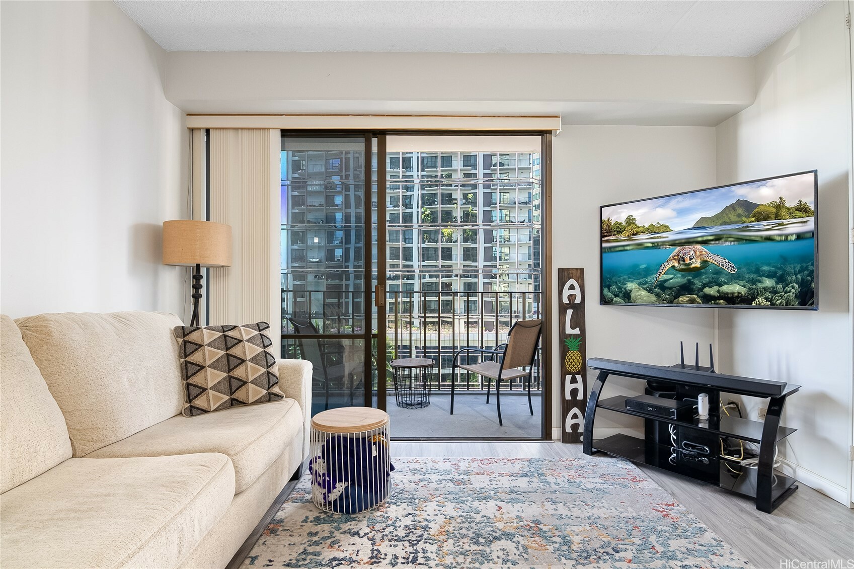 225 Queen Street 9E  Honolulu HI 96813 photo