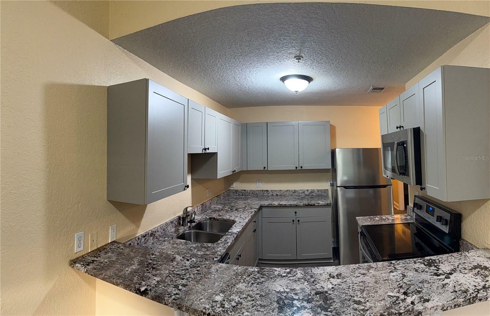 Property Photo: 5821 La Costa Drive 108 FL 32807
