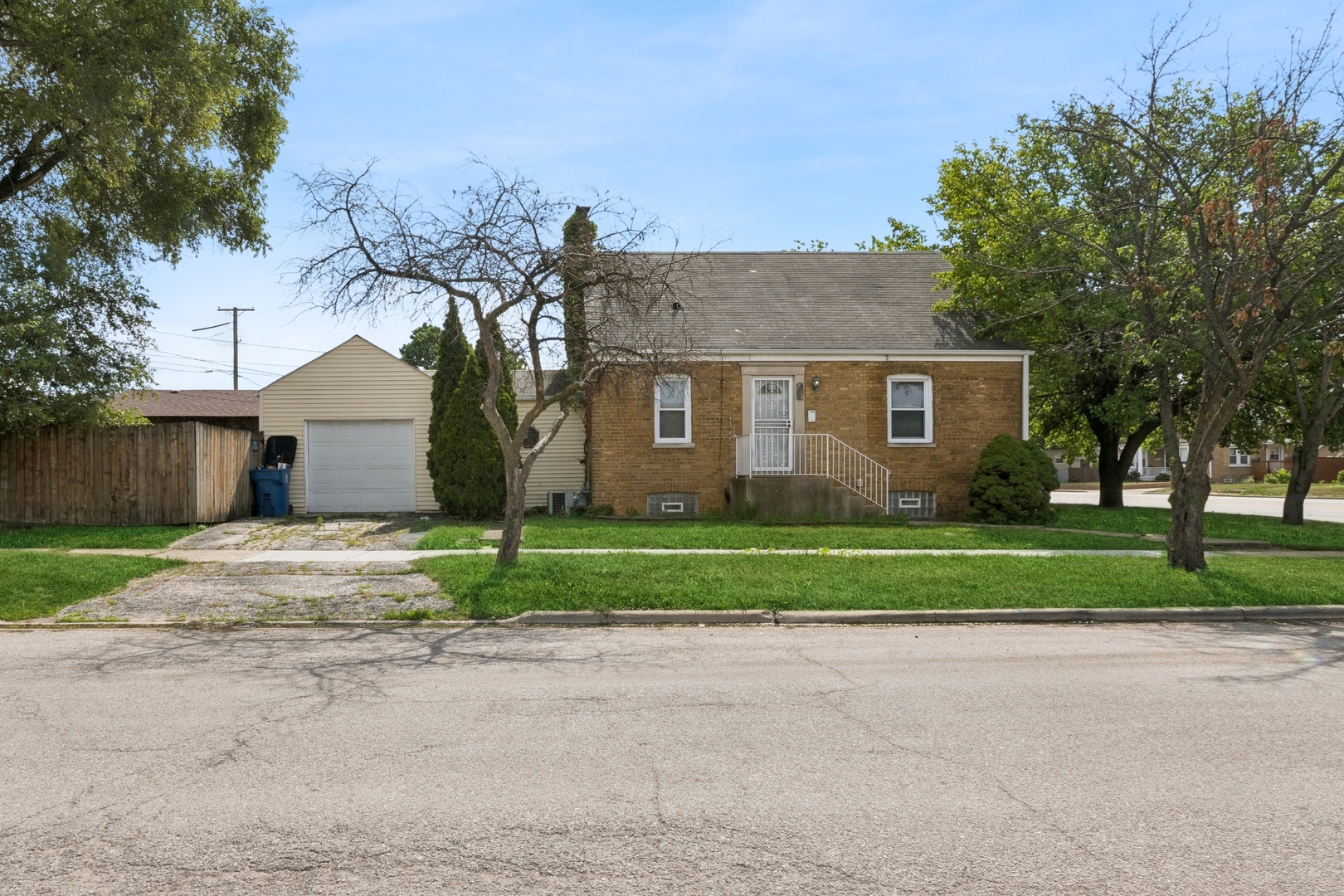 Property Photo:  213 E Joe Orr Road  IL 60411 